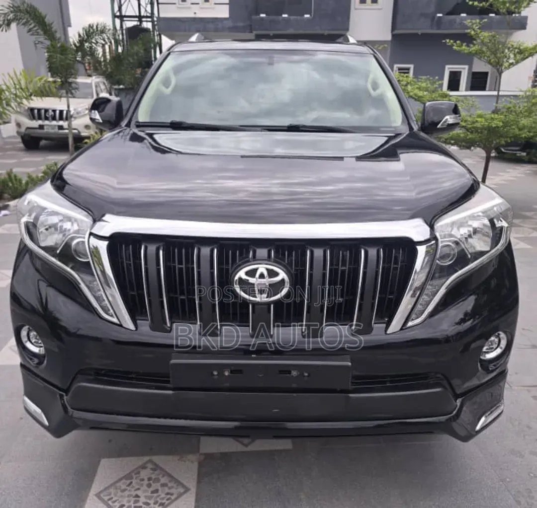 Toyota Land Cruiser Prado 4.0 Petrol GX-R 2018 Black