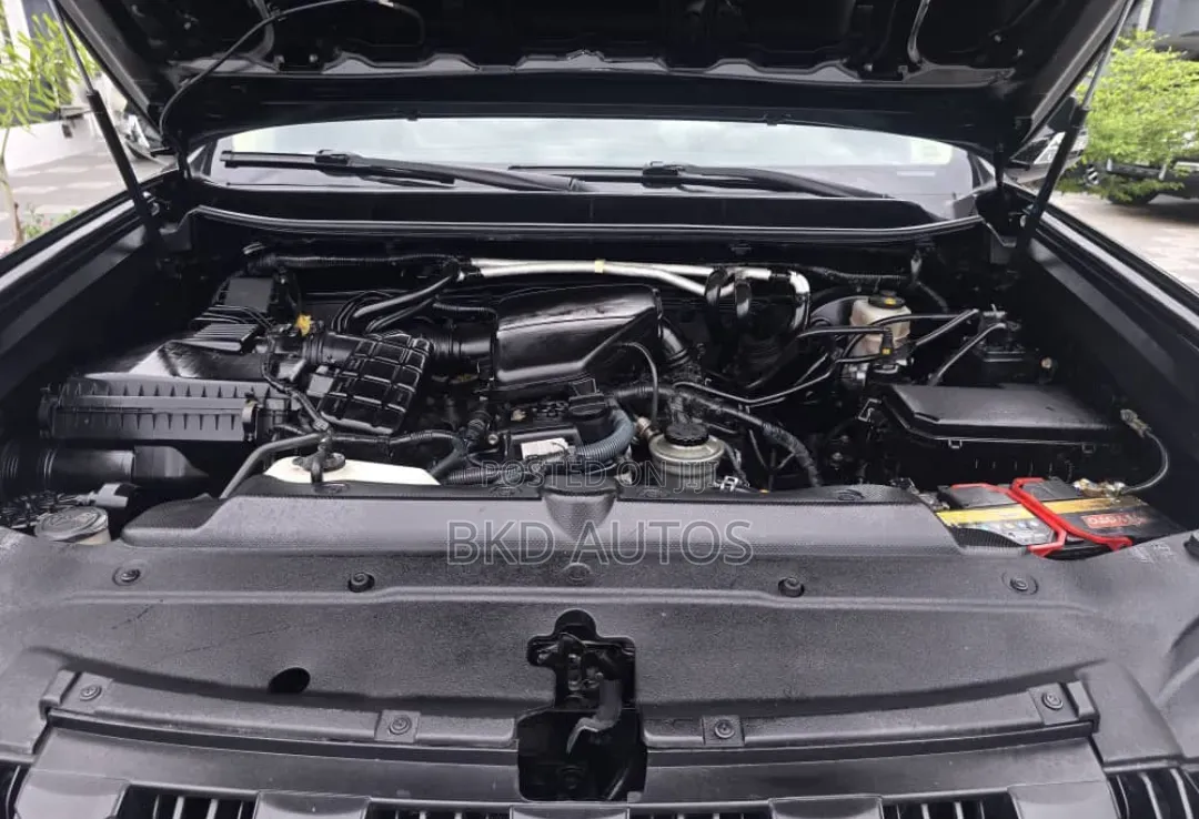 Toyota Land Cruiser Prado 4.0 Petrol GX-R 2018 Black