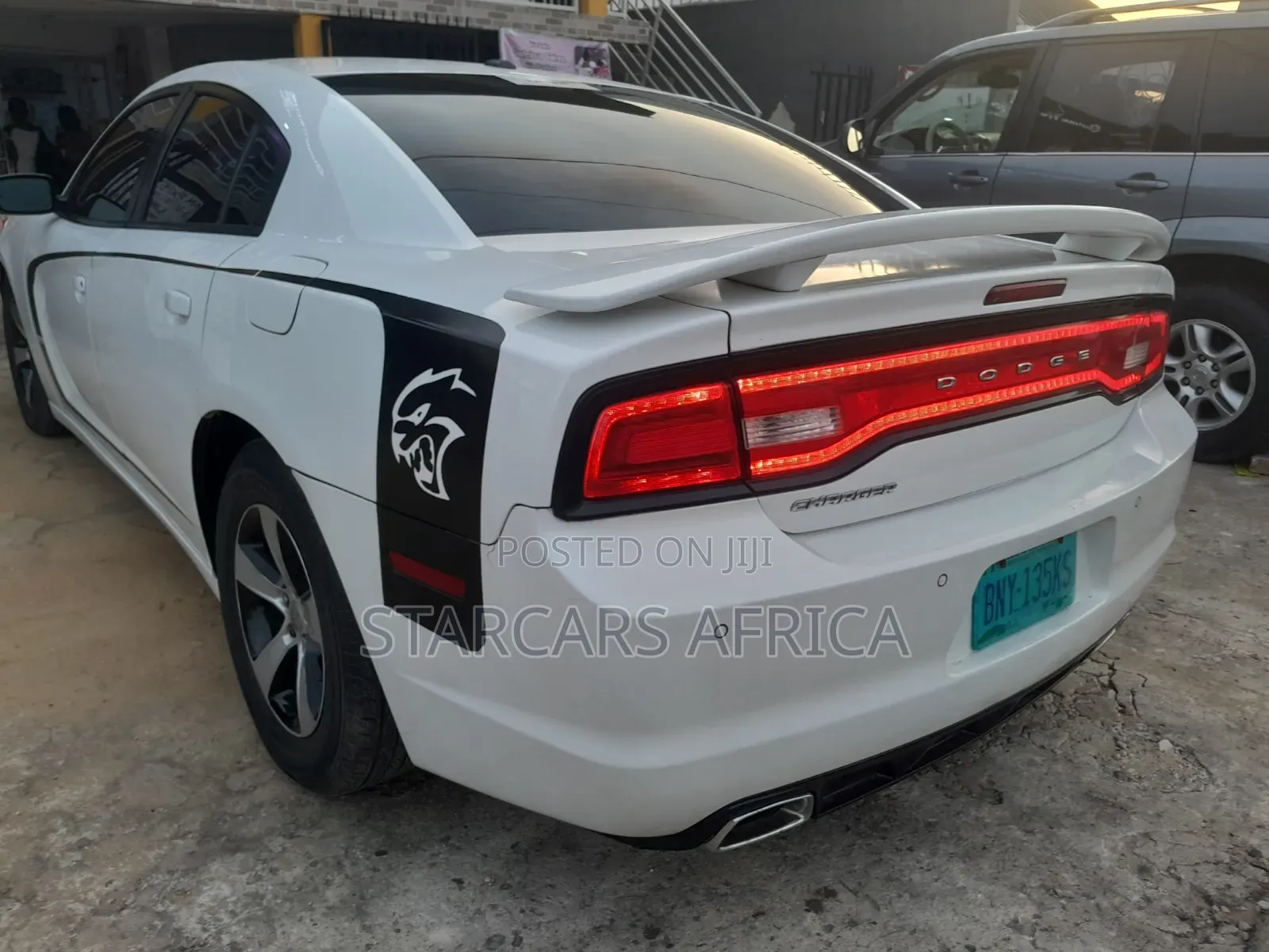 Dodge Charger 2013 White