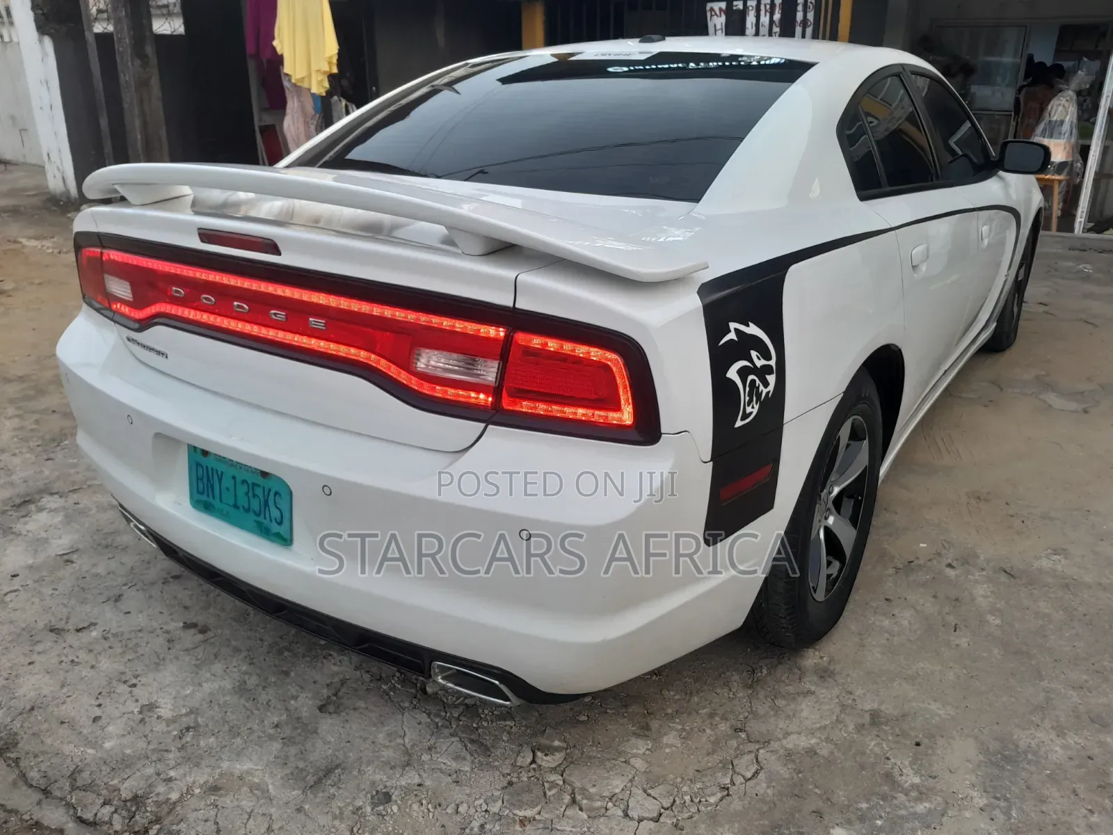 Dodge Charger 2013 White