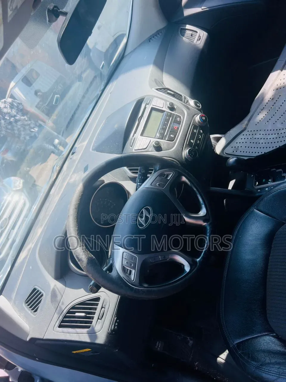 Hyundai Tucson 2013 Silver