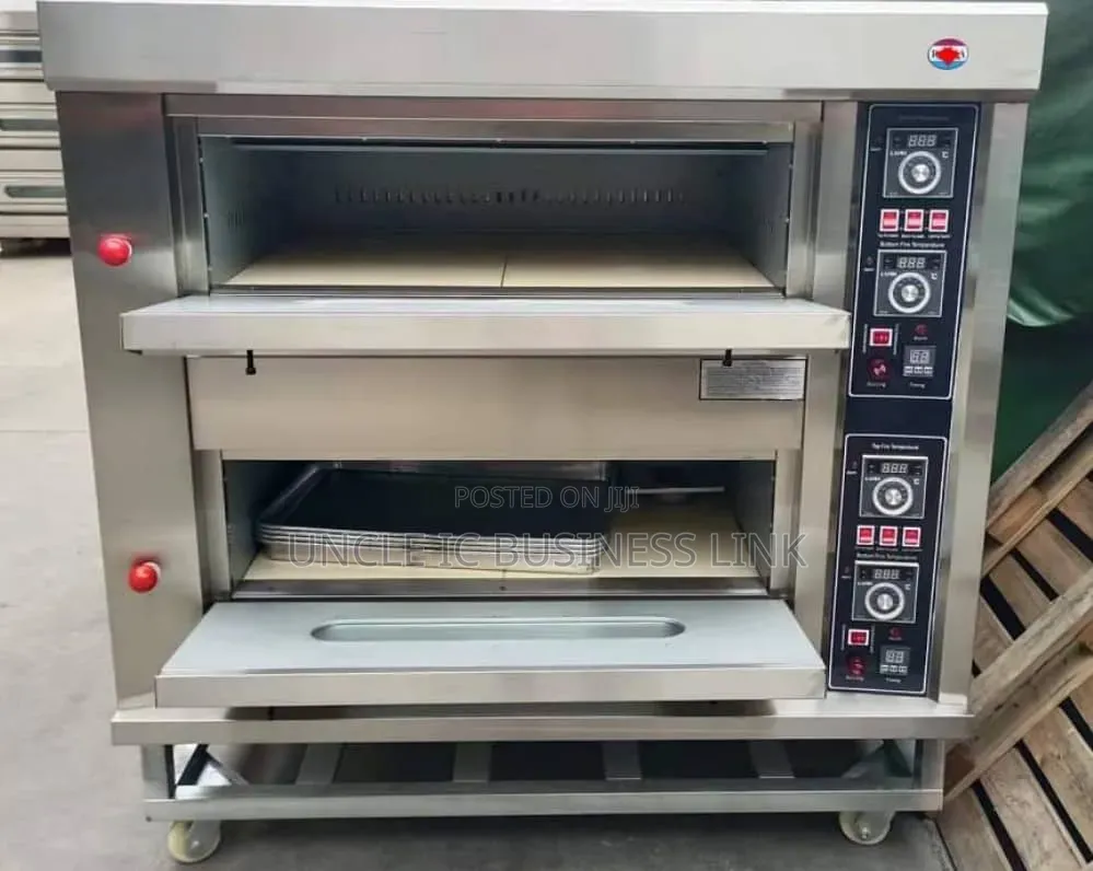 4 Trays Gas Oven
