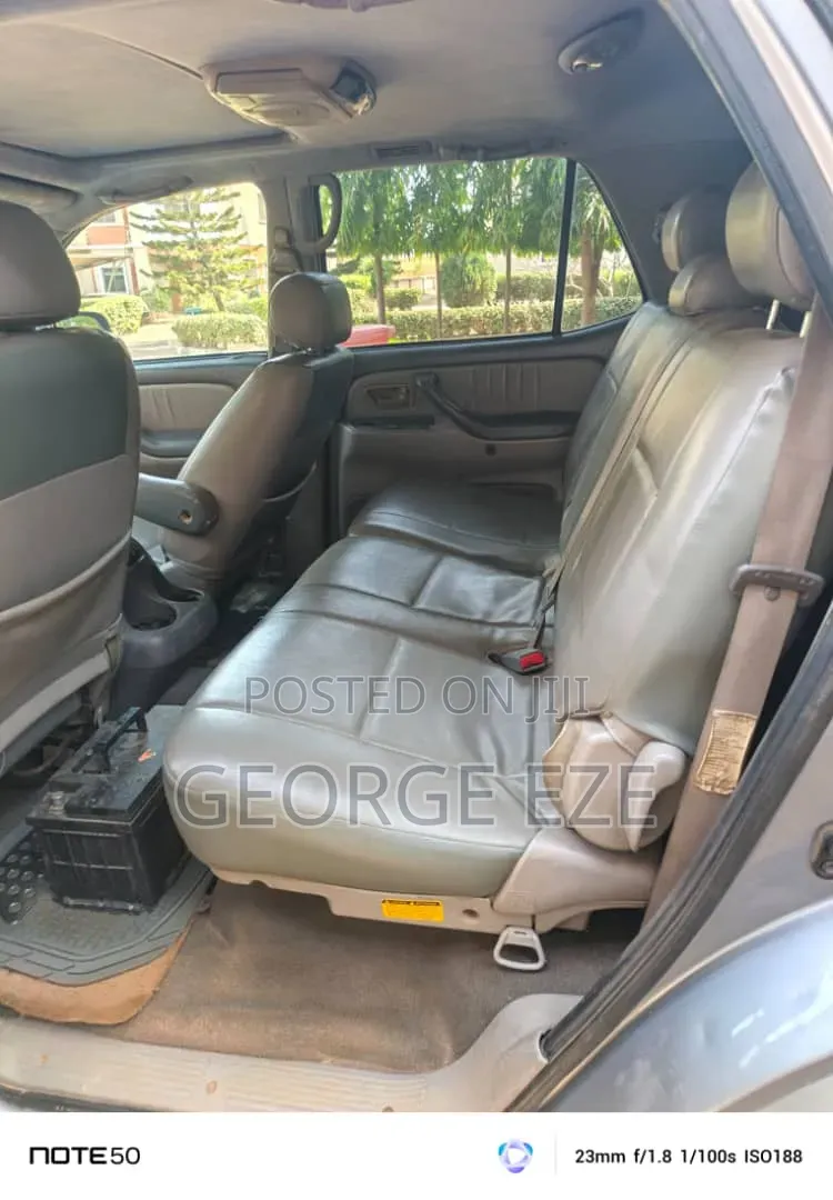 Toyota Sequoia 2006 Silver