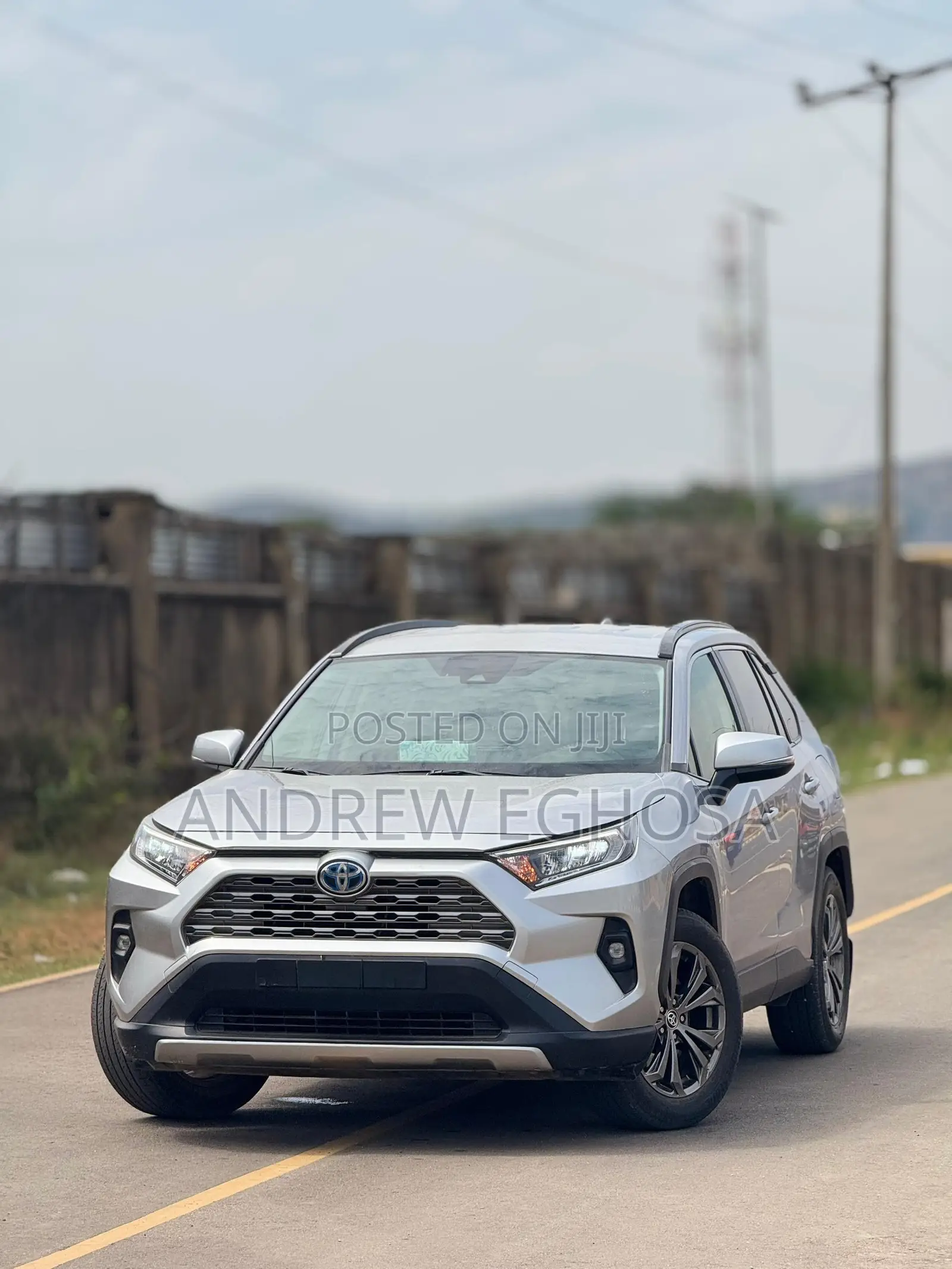 Toyota RAV4 2022 Gray
