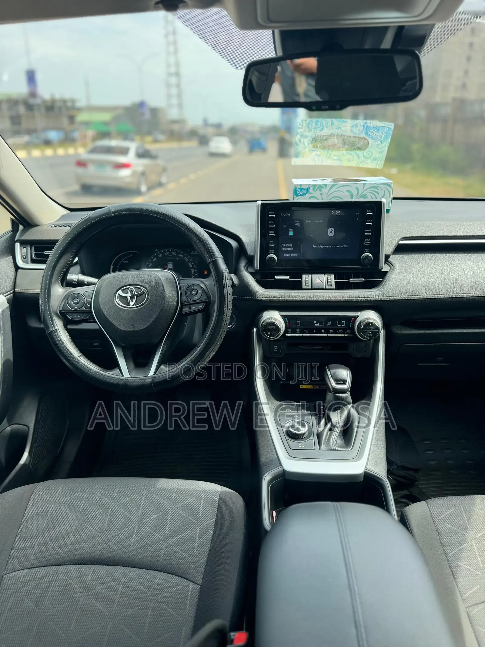 Toyota RAV4 2022 Gray