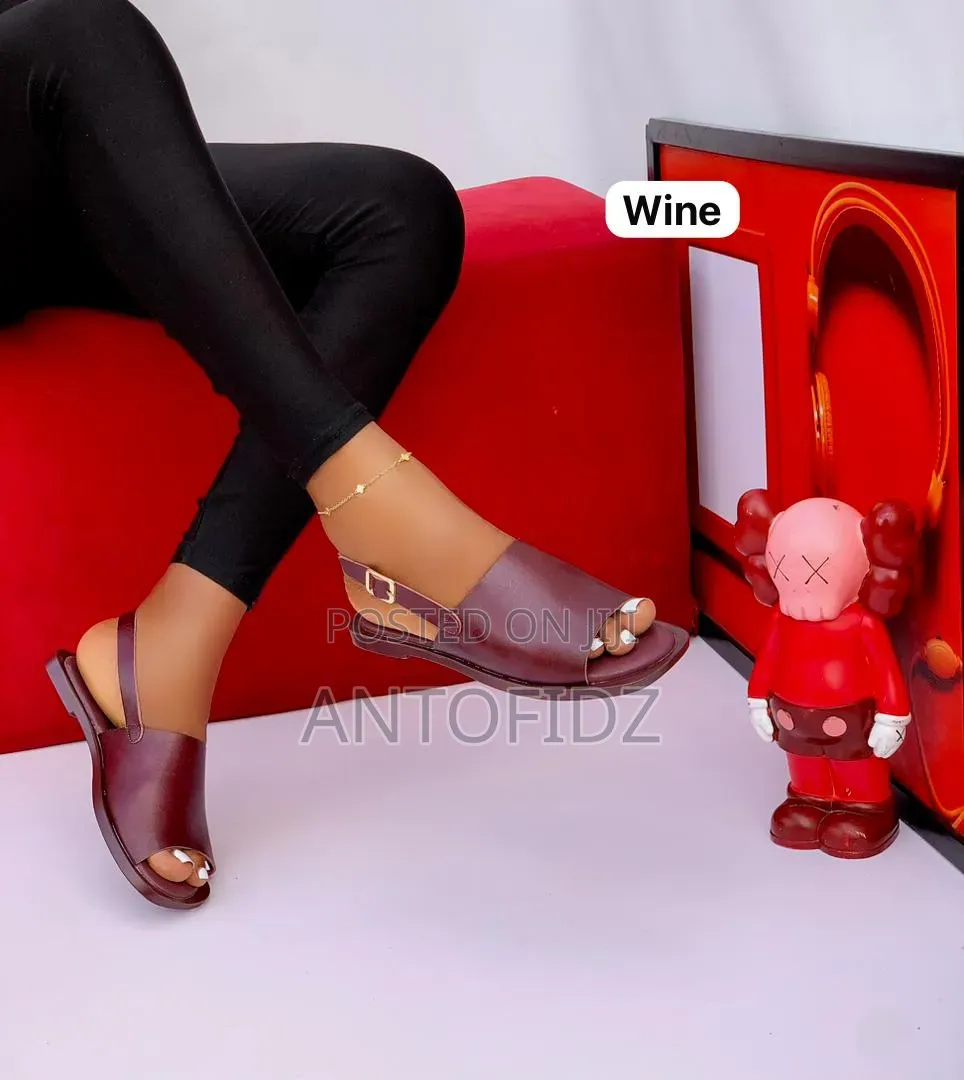 Ladies Classic Flat Sandal