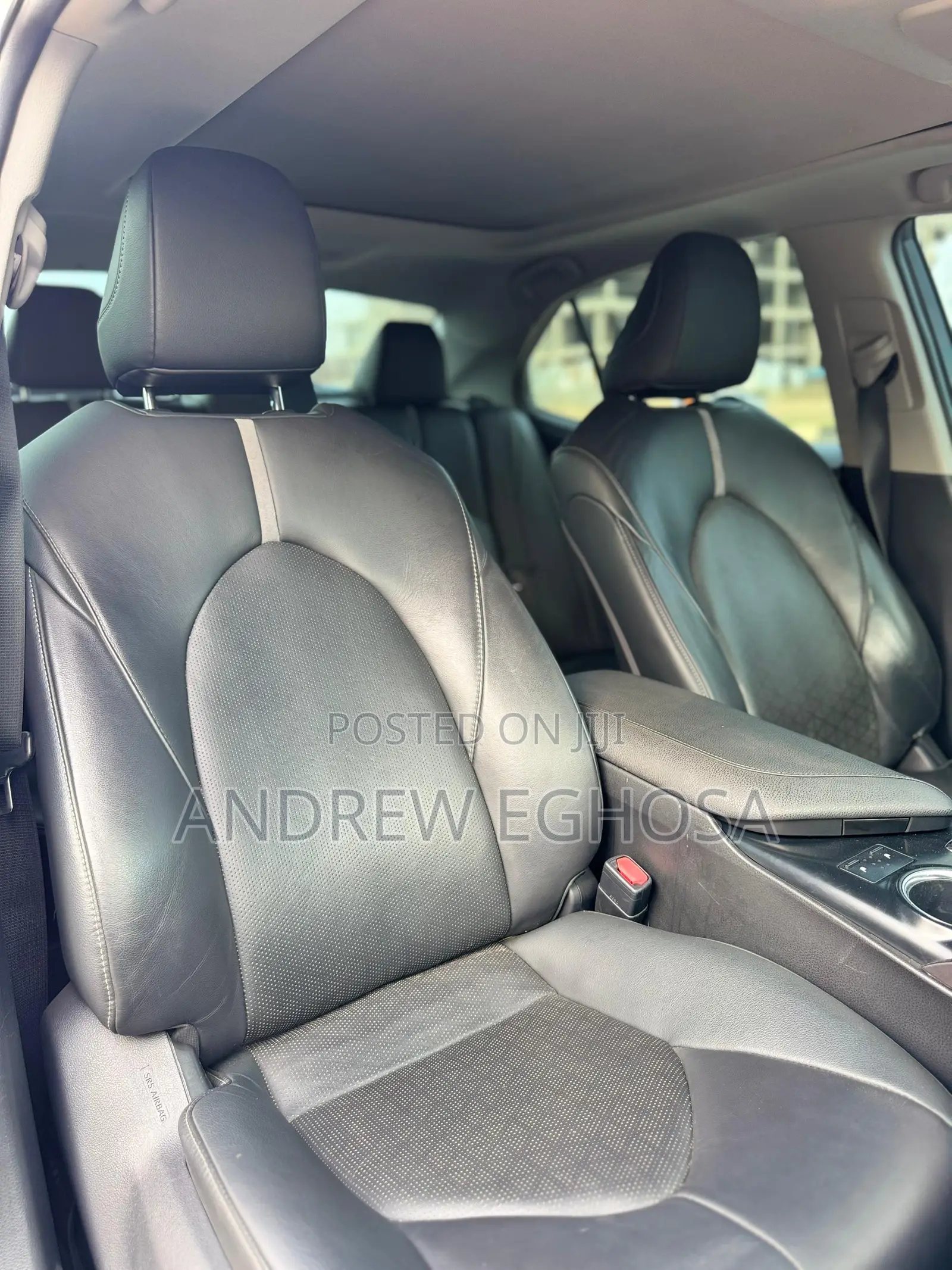 Toyota Camry 2019 White