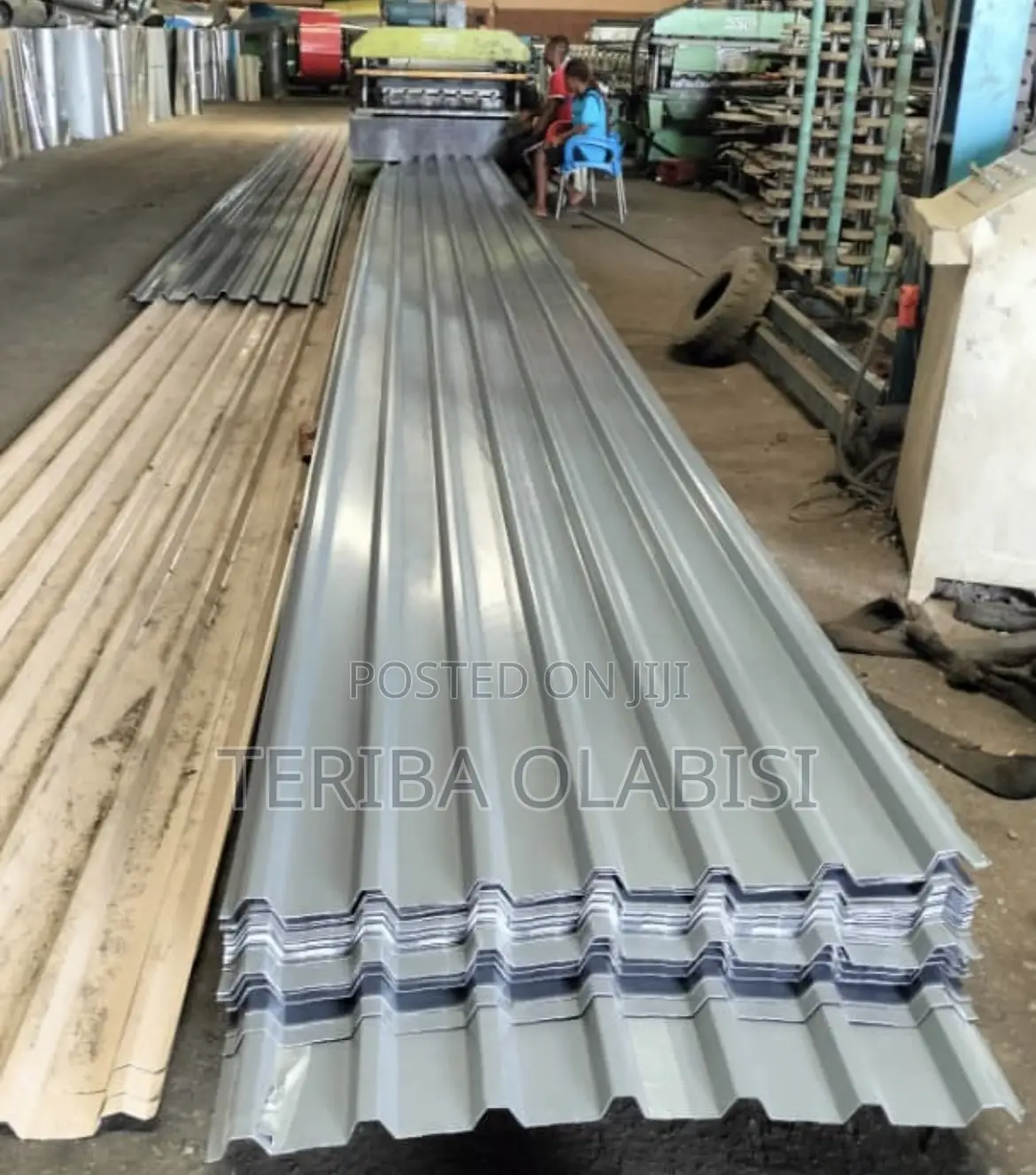Vanda Grey Aluminum Color