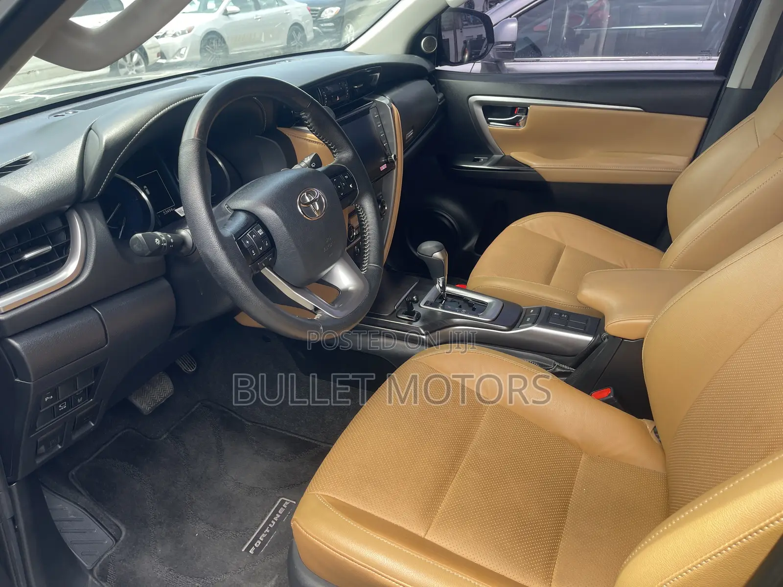 Toyota Fortuner 4.0 AWD 2023 Black