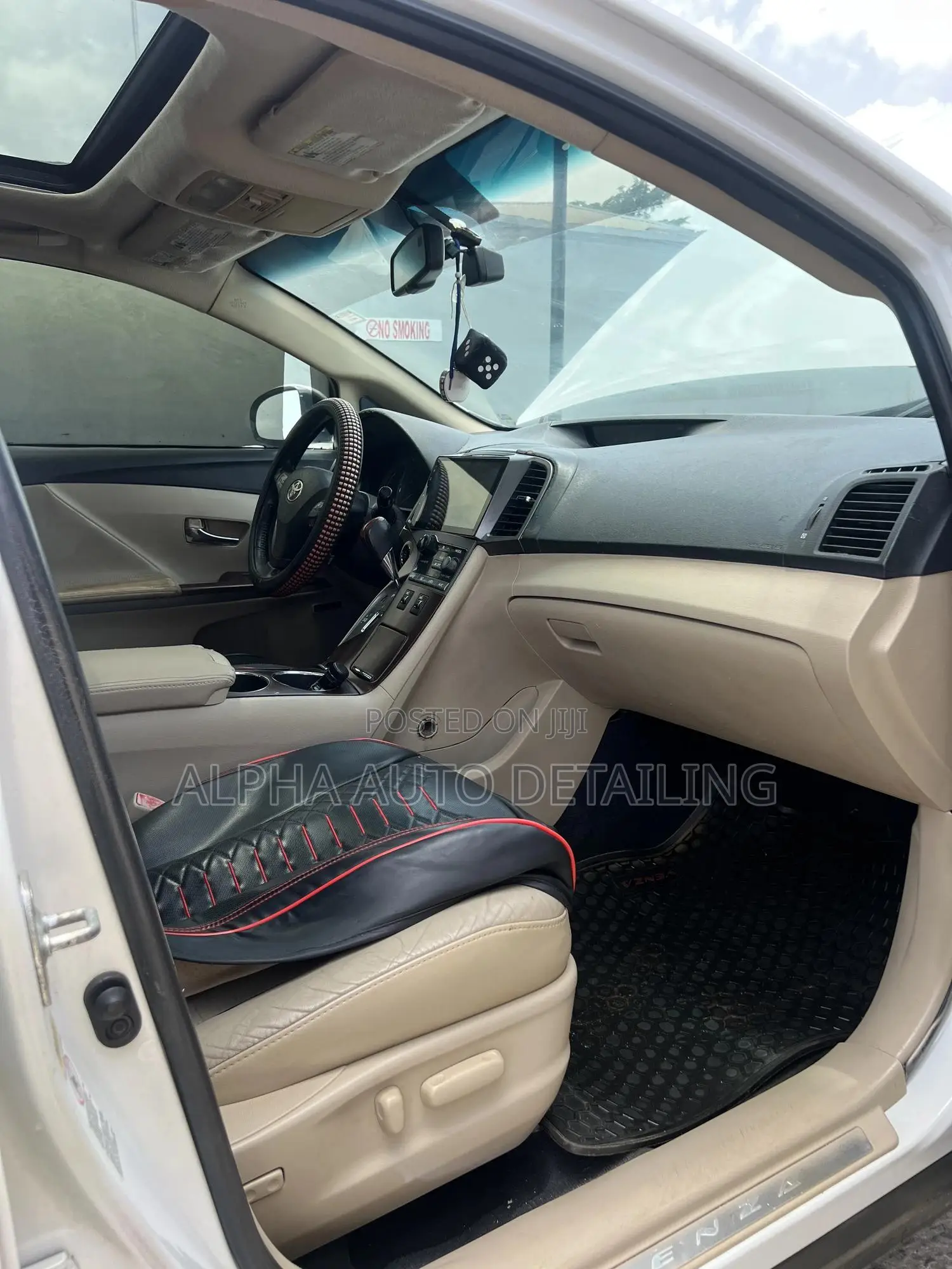 Toyota Venza 2010 White