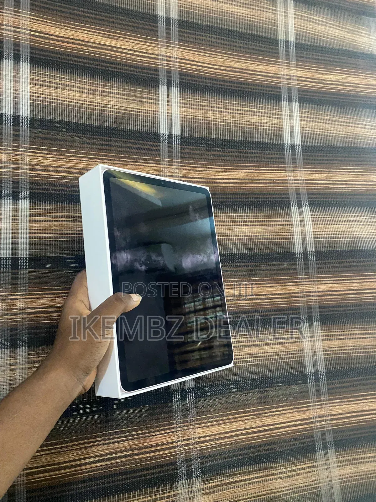 Apple iPad Air (2022) 64 GB Pink