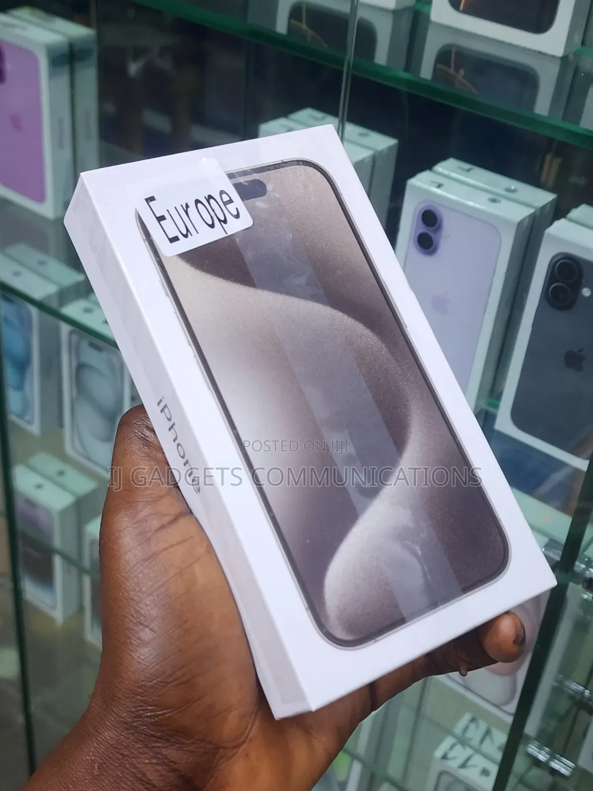 New Apple iPhone 15 Pro 256 GB Gold