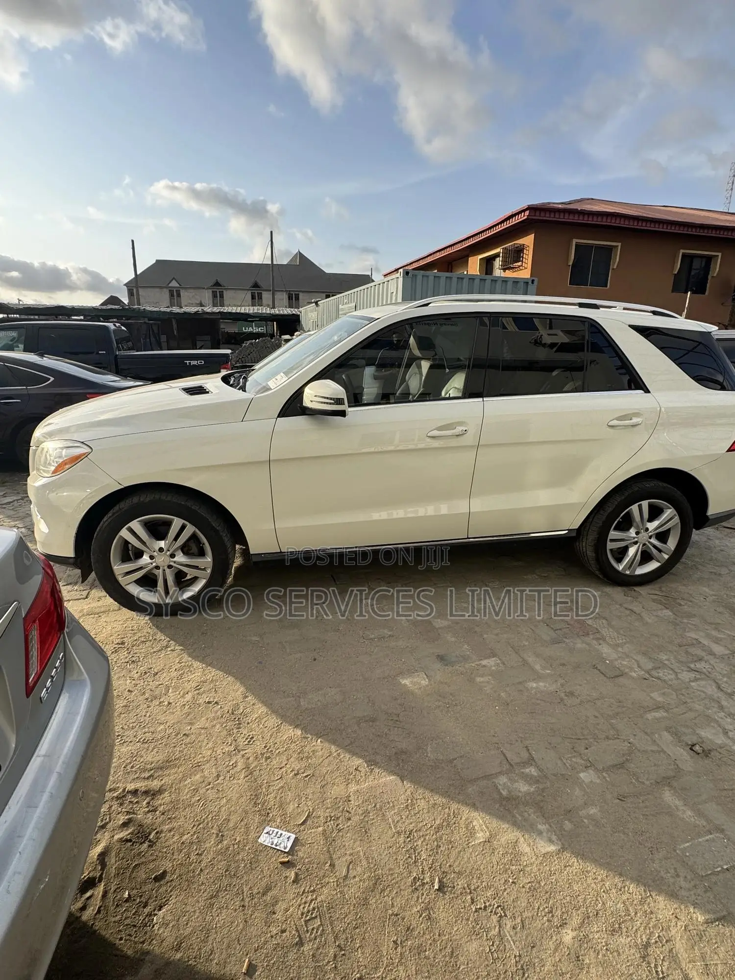 Mercedes-Benz M Class ML 350 4Matic 2013 White