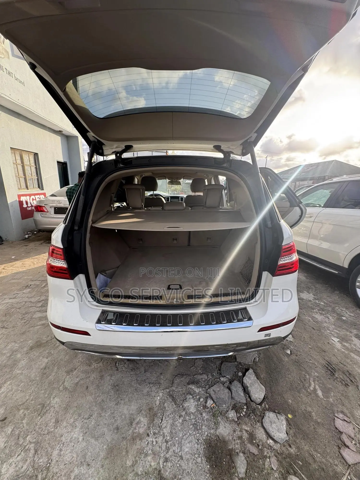 Mercedes-Benz M Class ML 350 4Matic 2013 White