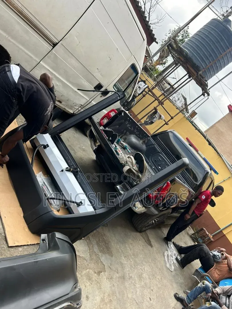 Boot Cover Hilux 2020
