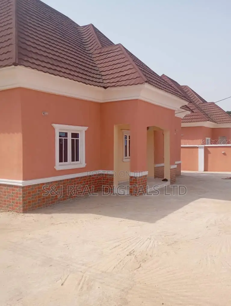 3bdrm Bungalow in Kubwa for sale