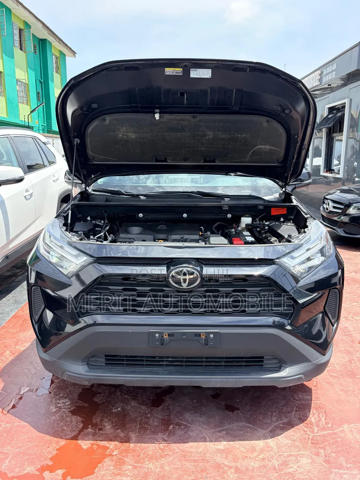 Toyota RAV4 XLE 2022 Black