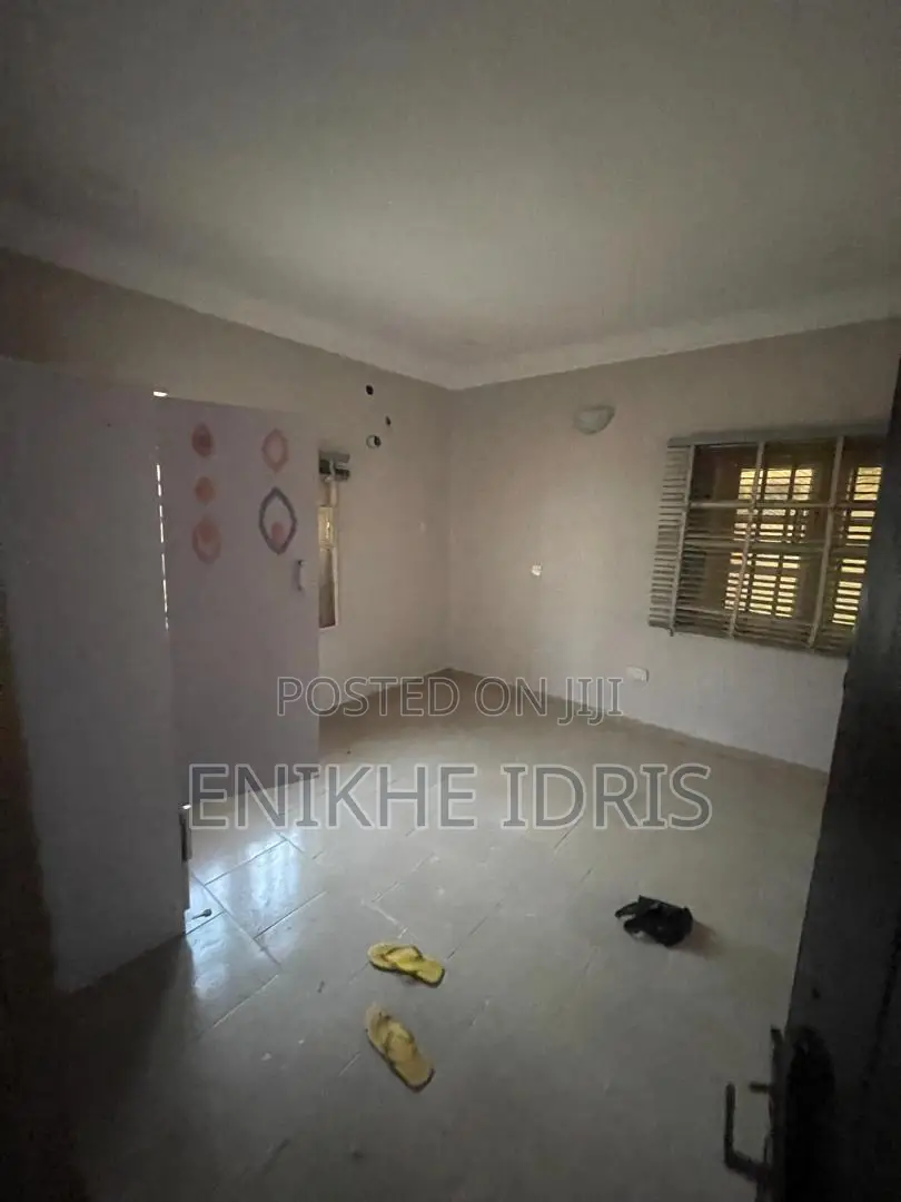 2bdrm Bungalow in Extension, Sabon Lugbe for sale