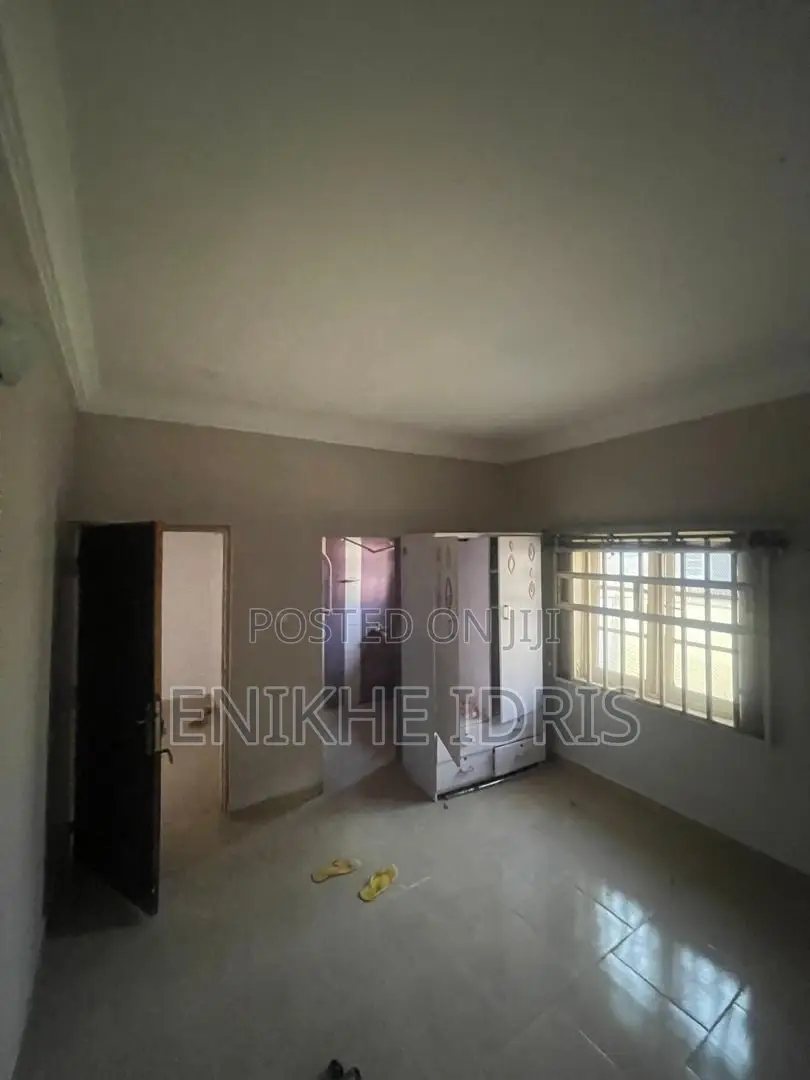 2bdrm Bungalow in Extension, Sabon Lugbe for sale