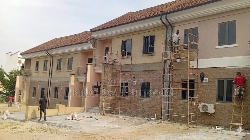 3bdrm Townhouse / Terrace in Rockvale Manors, Zone B for rent