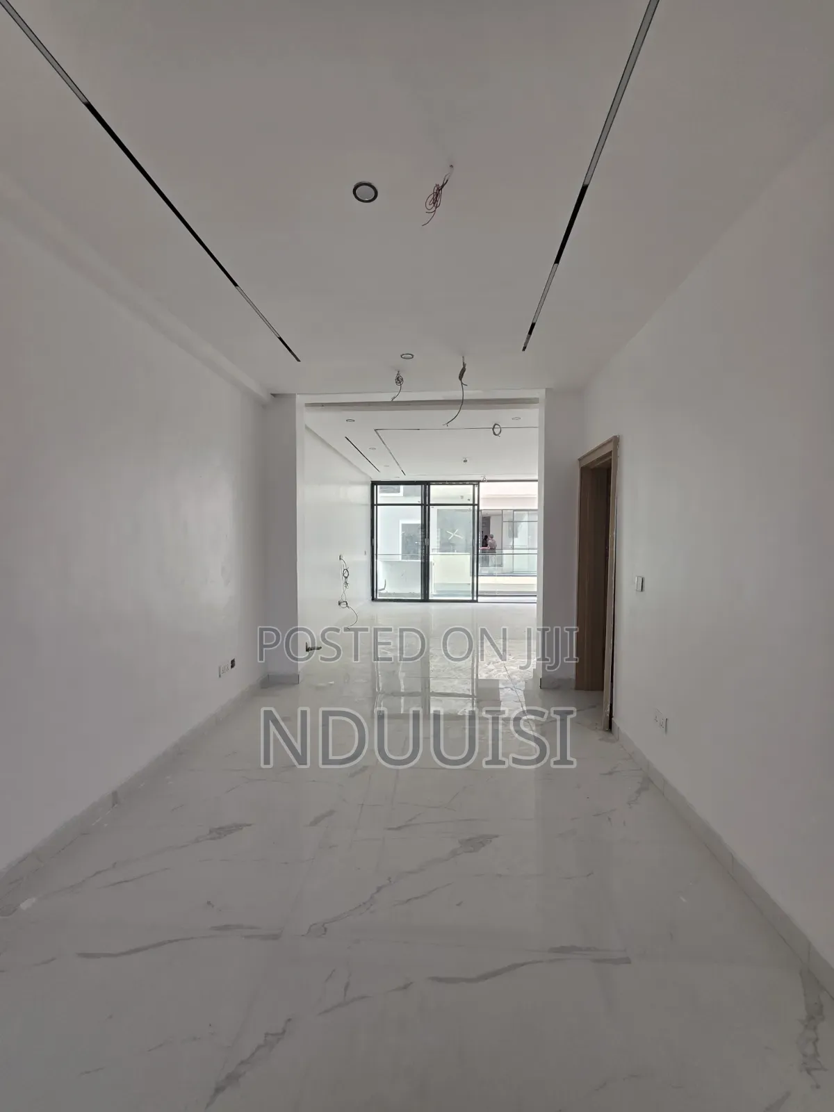 4bdrm Townhouse/Terrace In Lekki Phase 1 For Sale