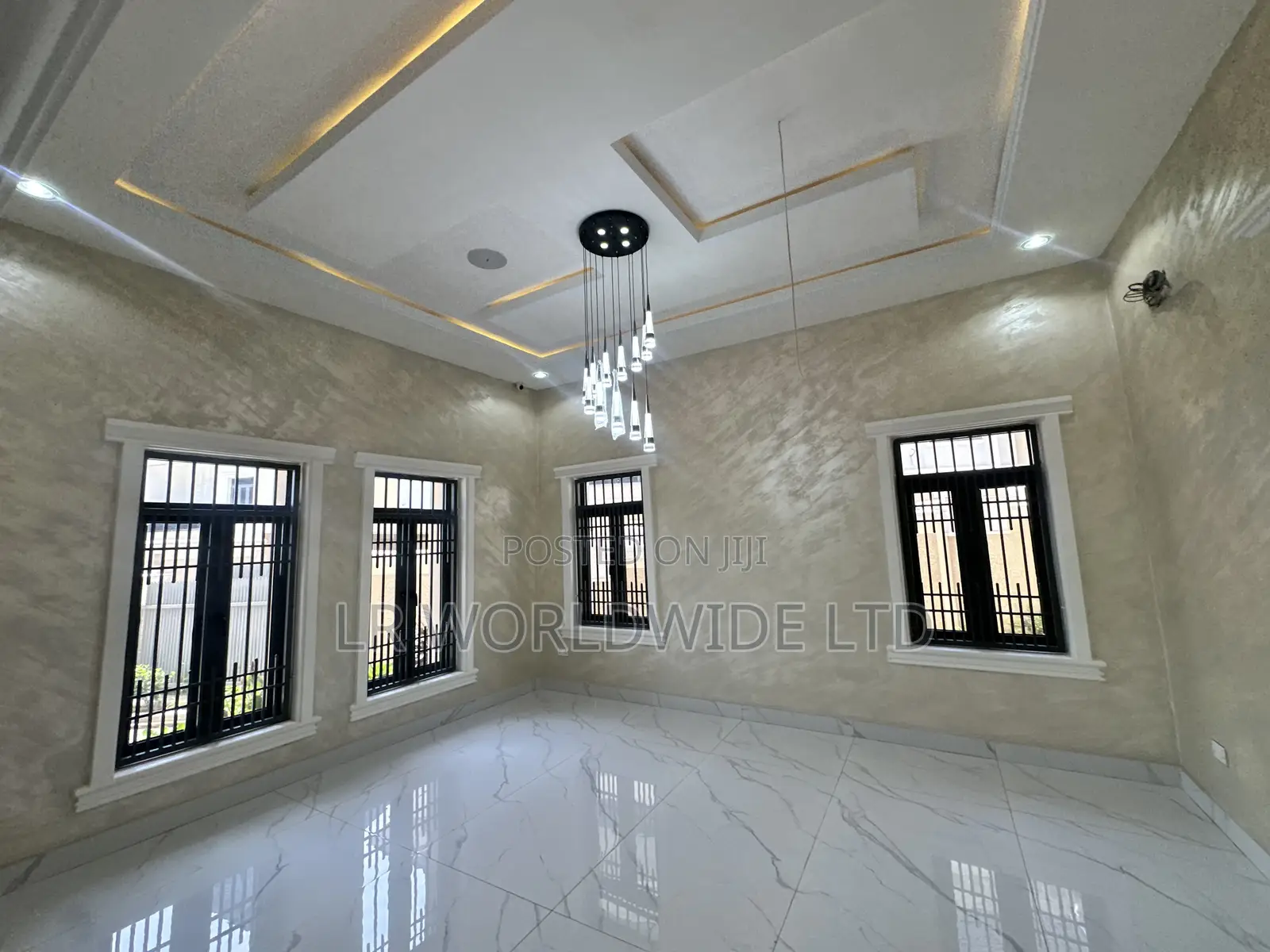 9bdrm Mansion in Asokoro for sale