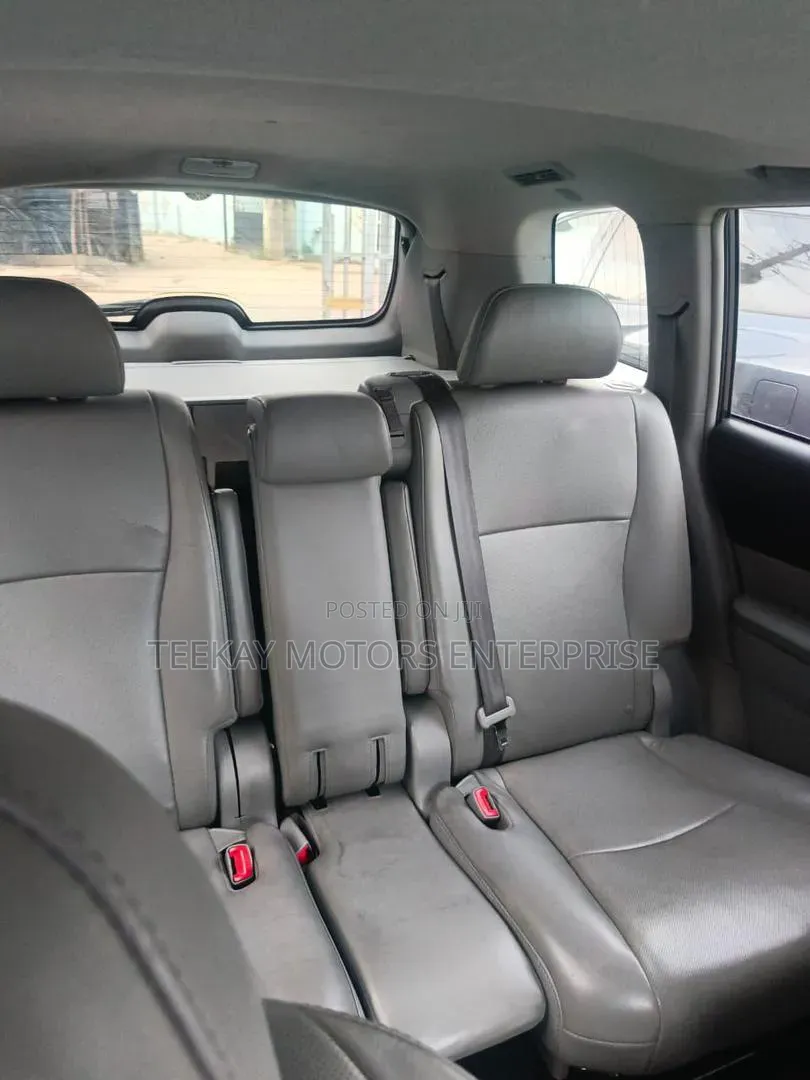 Toyota Highlander Limited 3.5l 4WD 2013 Gray