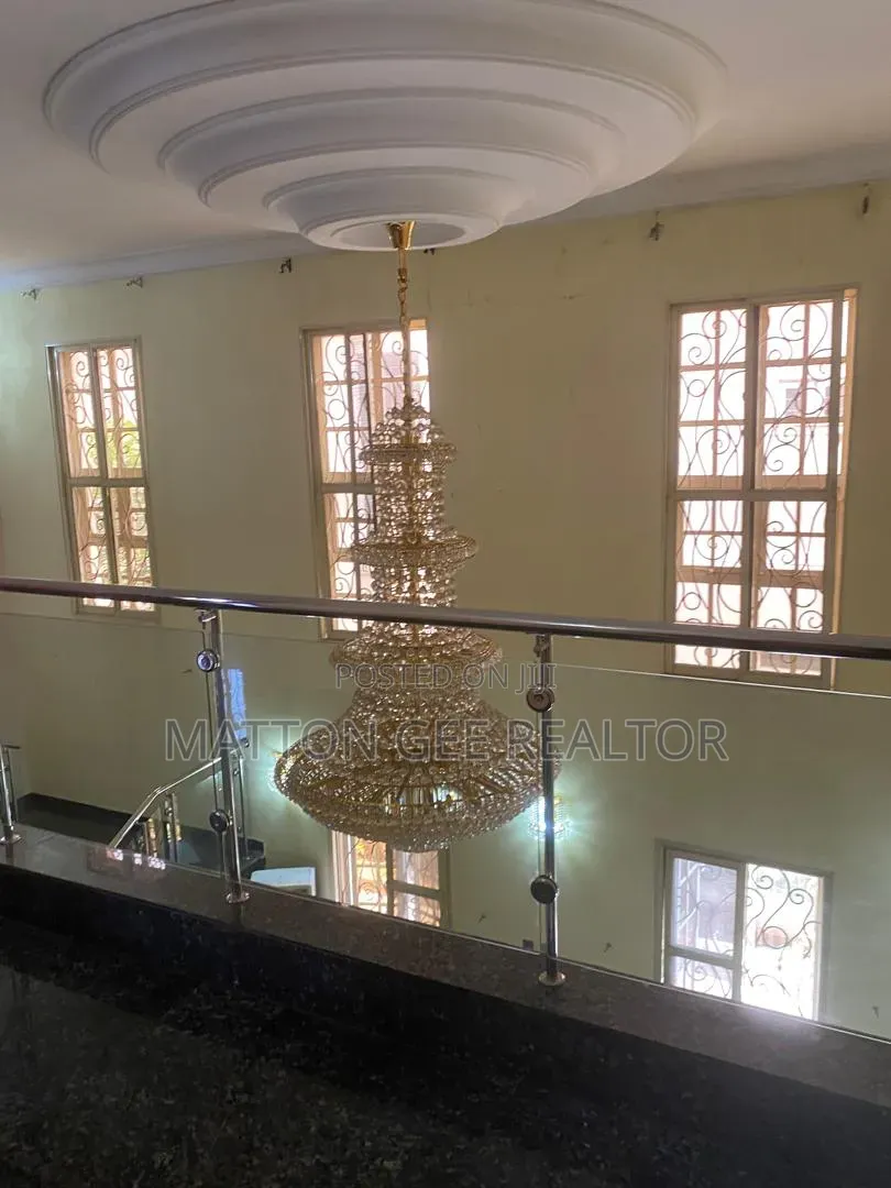 Furnished 6bdrm House in Nicon Town for sale