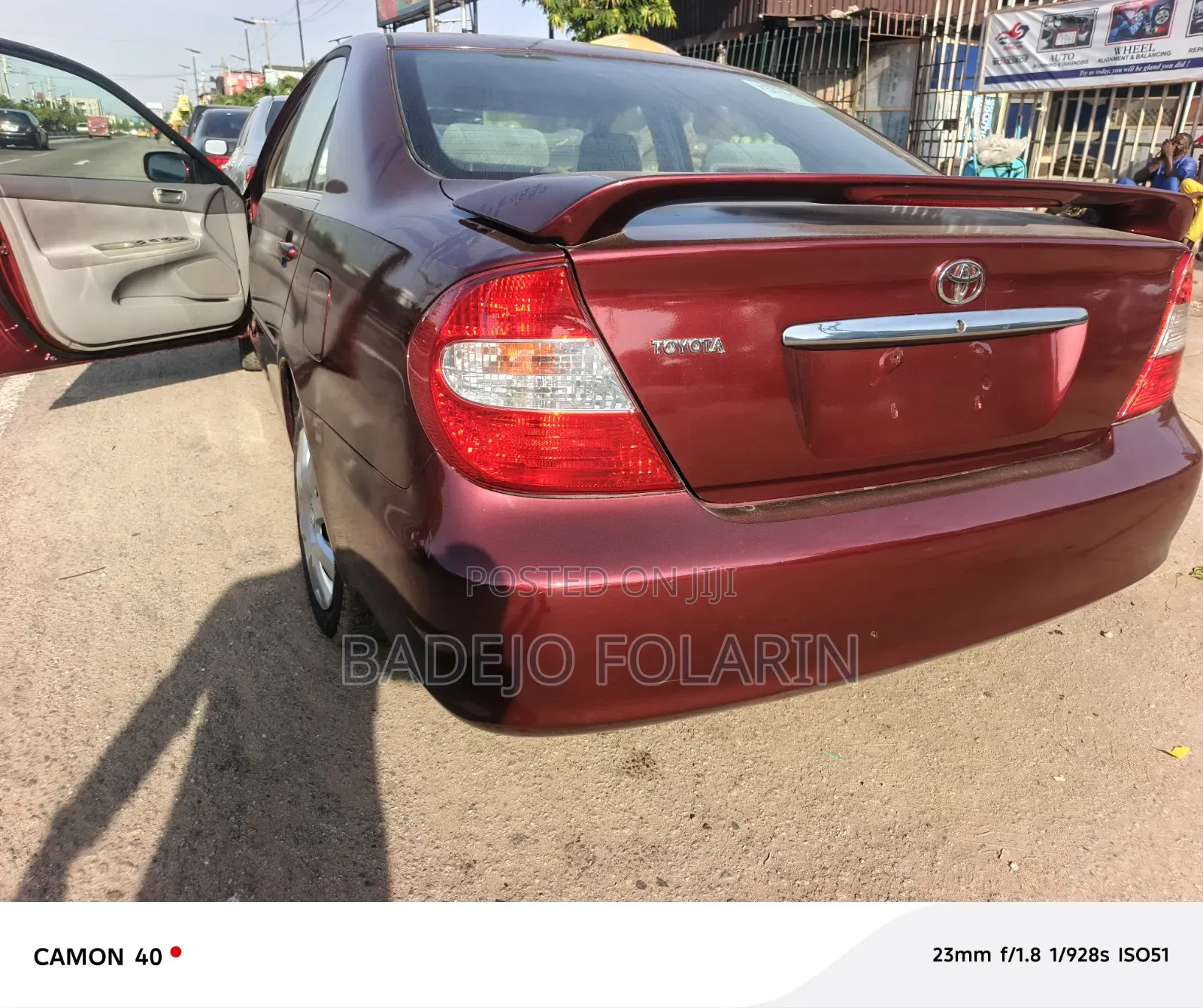 Toyota Camry LE 4dr Sedan (2.4L 4cyl 4A) 2004