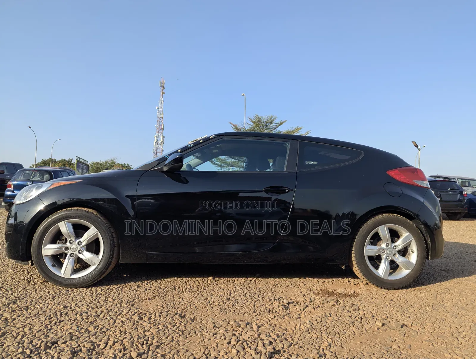 Hyundai Veloster 3dr Hatchback w/Black Interior (1.6L 4cyl 6M) 2014