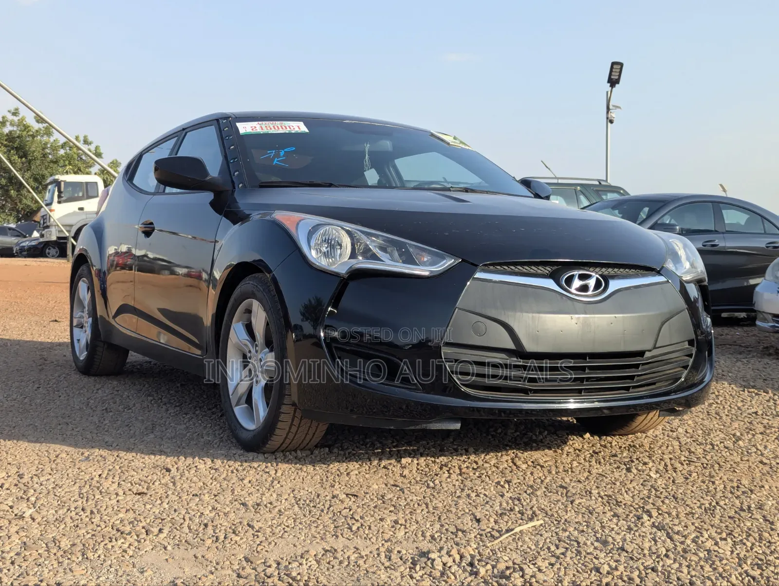 Hyundai Veloster 3dr Hatchback w/Black Interior (1.6L 4cyl 6M) 2014