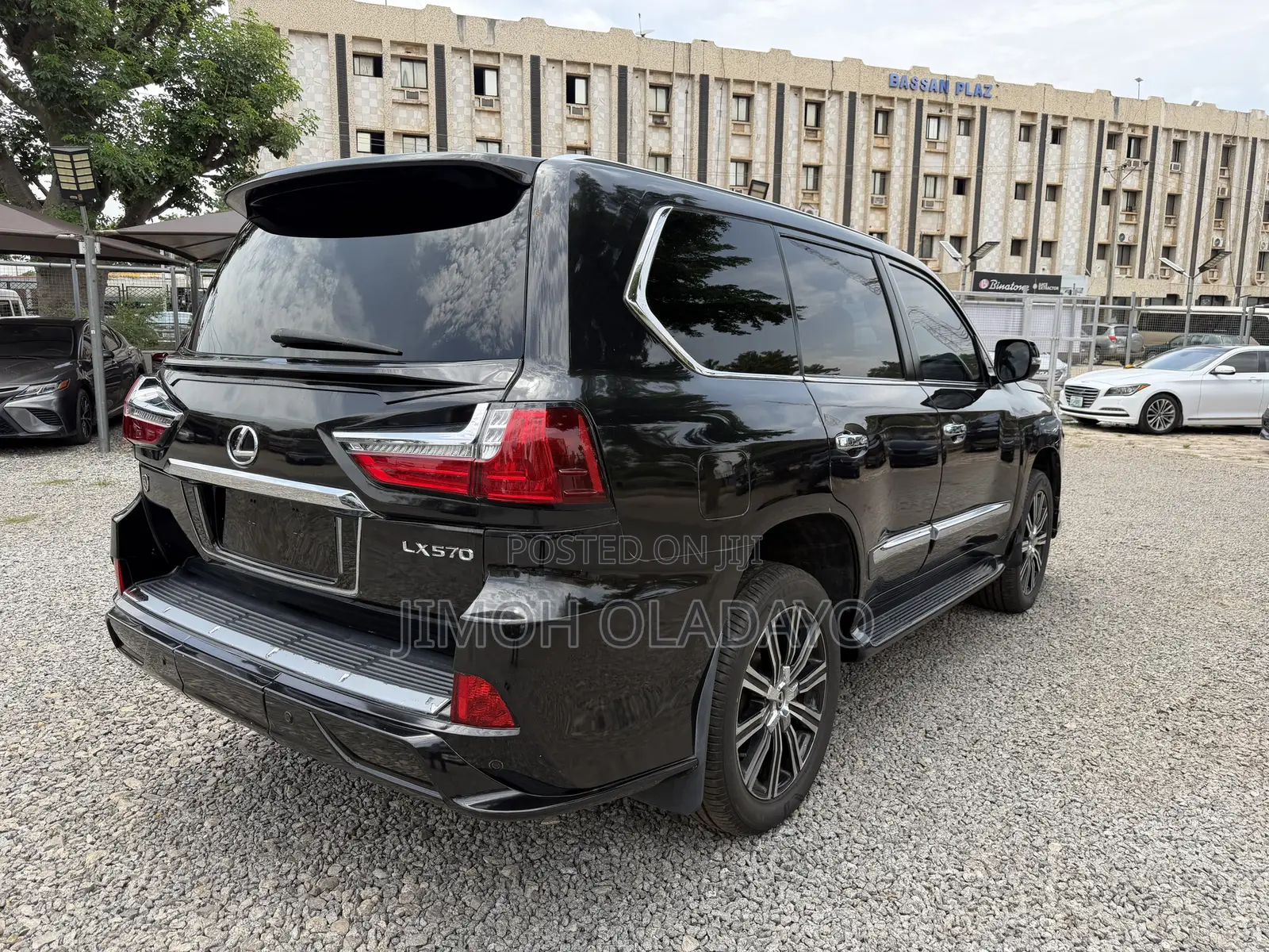 Lexus LX 2016 Black