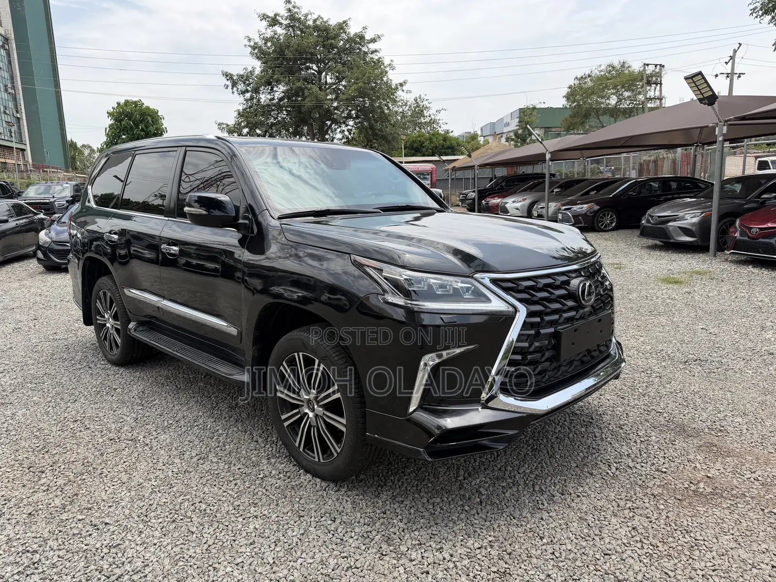 Lexus LX 2016 Black