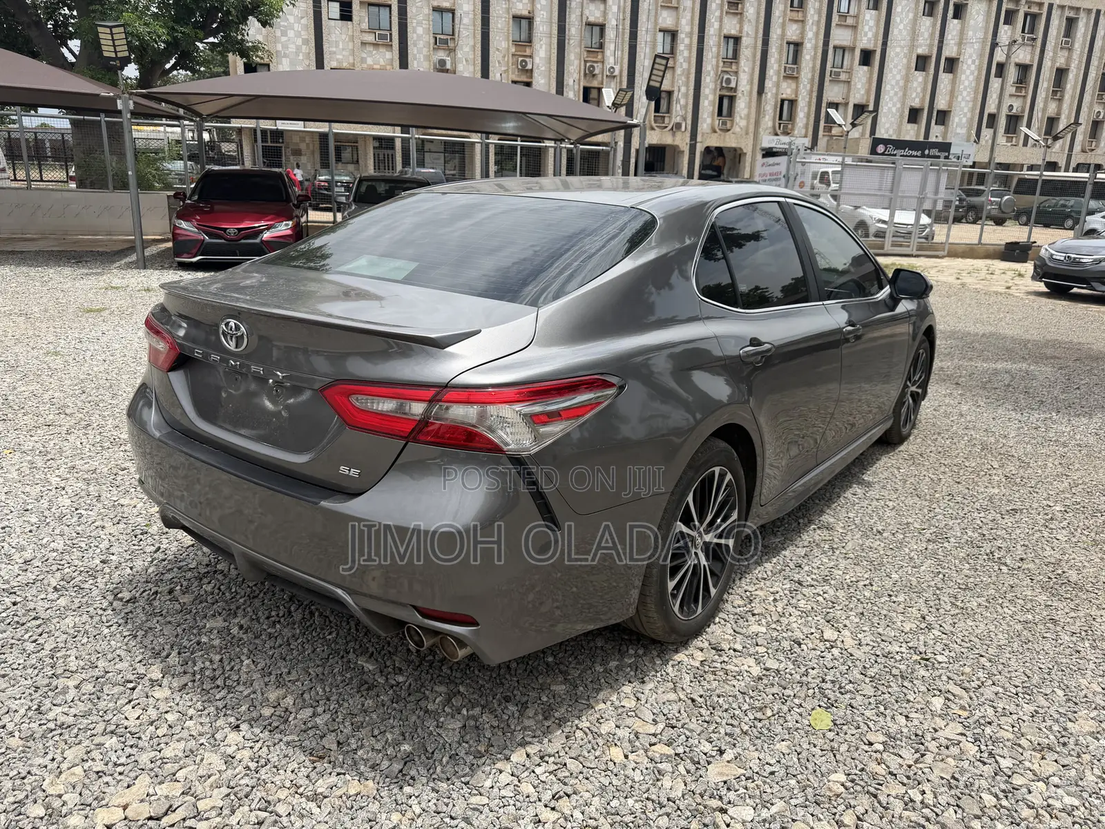 Toyota Camry 2018 Gray