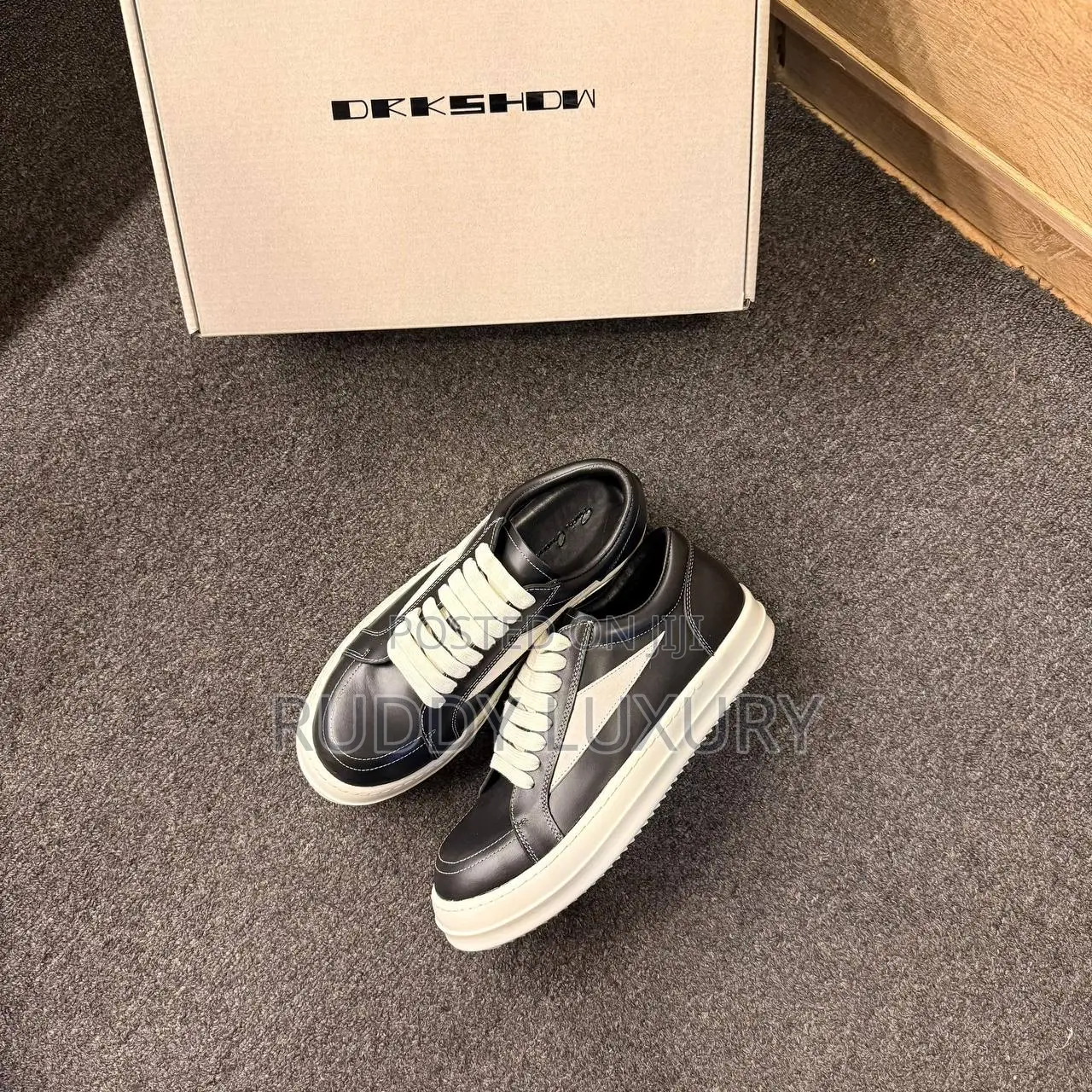 Rick Owen’S Vintage Low "Black Nubuck”/Buy One Get a Free Sock