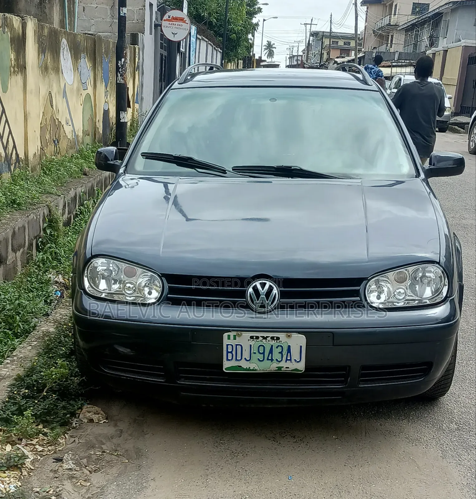 Volkswagen Golf 2004 Blue