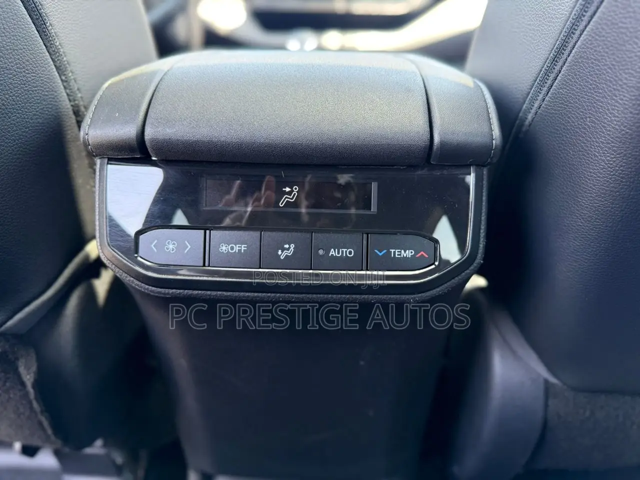 Toyota Highlander XSE 2021 Blue