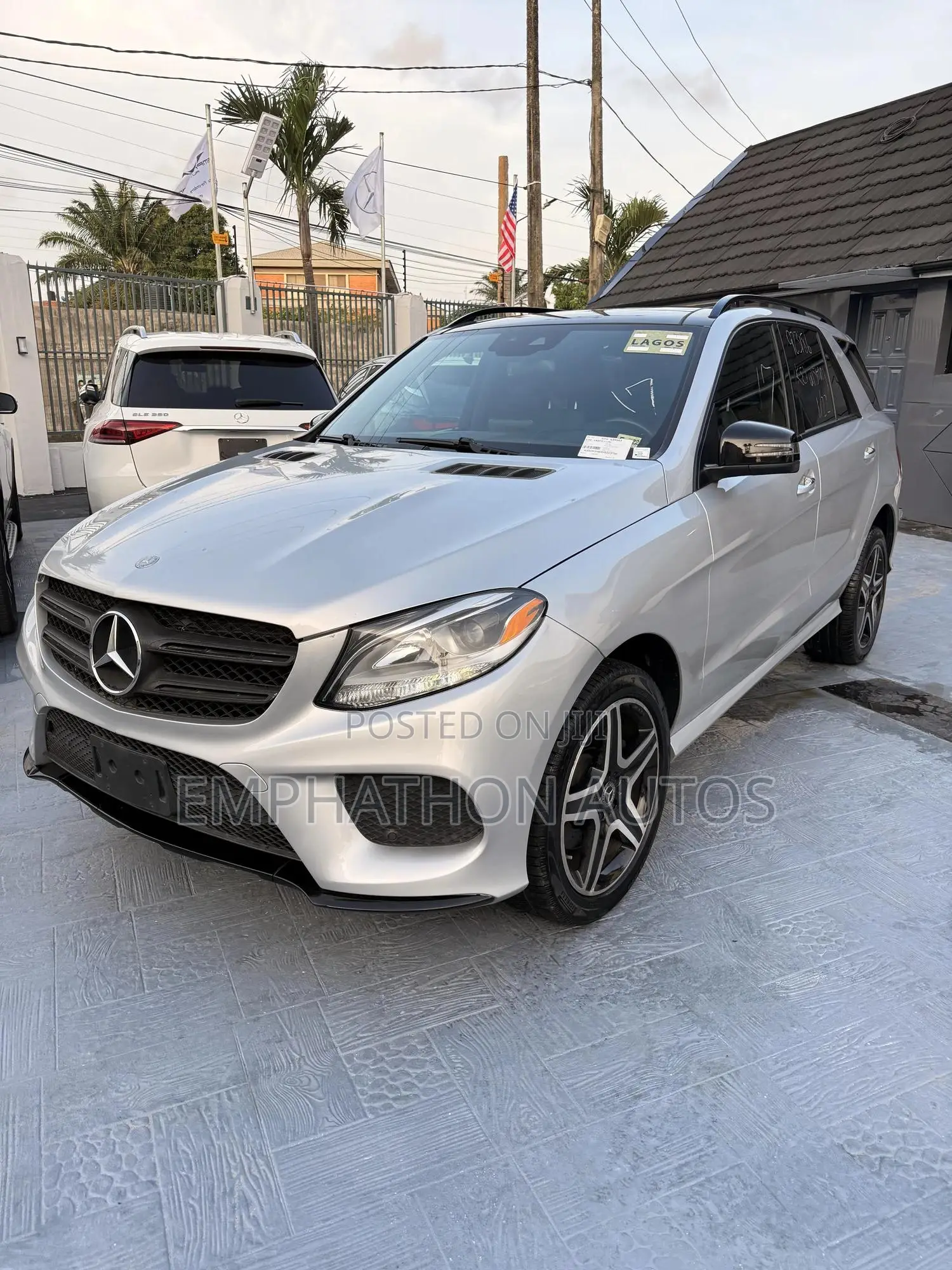 Mercedes-Benz GLE-Class GLE 350d 4MATIC 2017 Silver