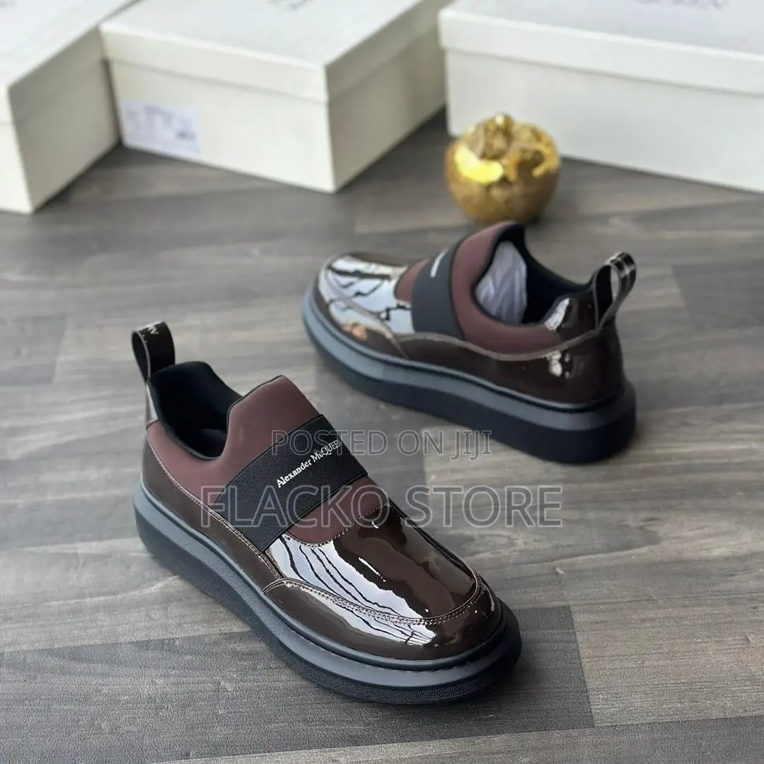 Original Alexander McQueen Luxury Patent Luxury Sneakers