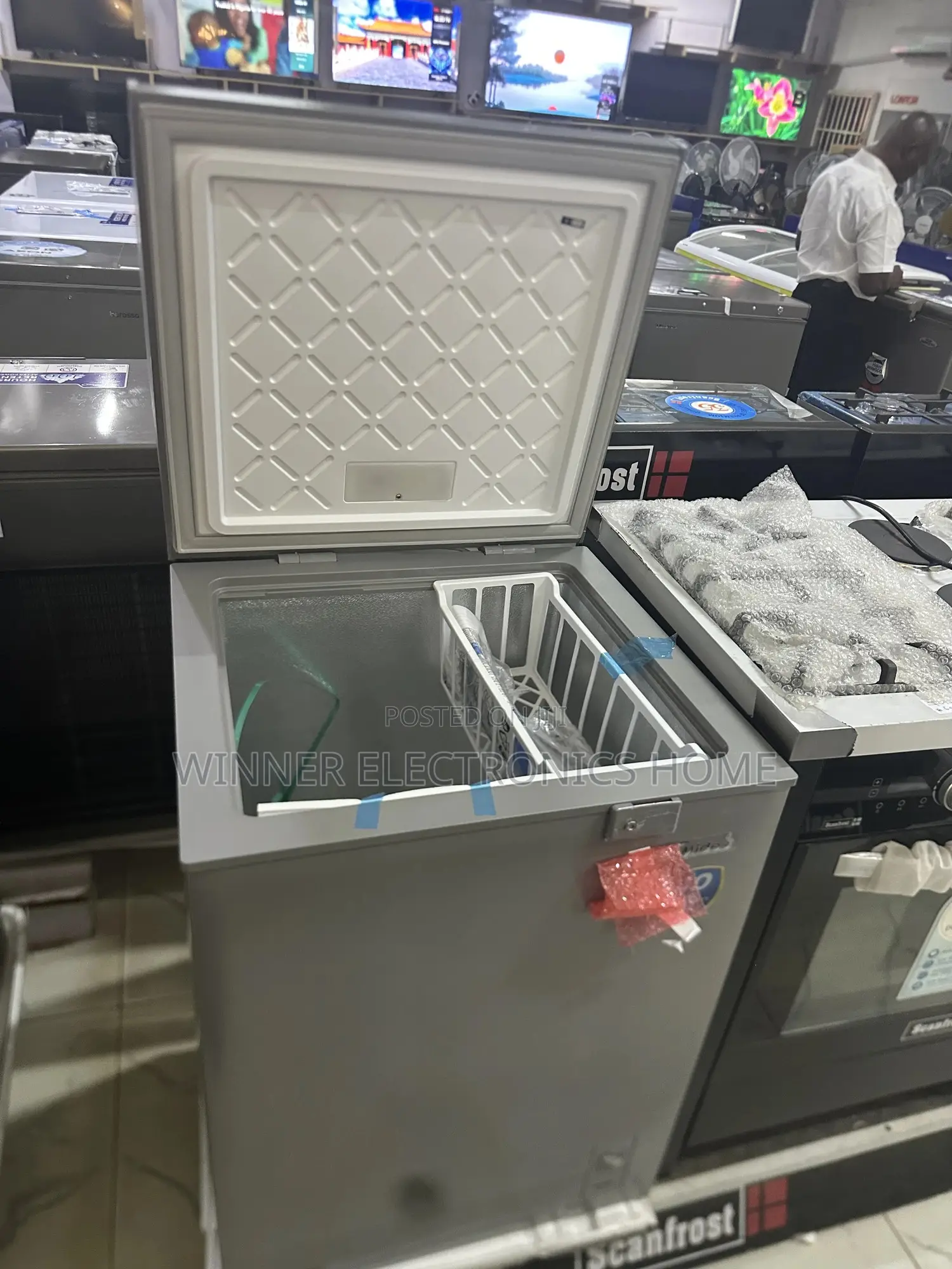 Midea 100 Liters Chest Freezer Low Energy Savings