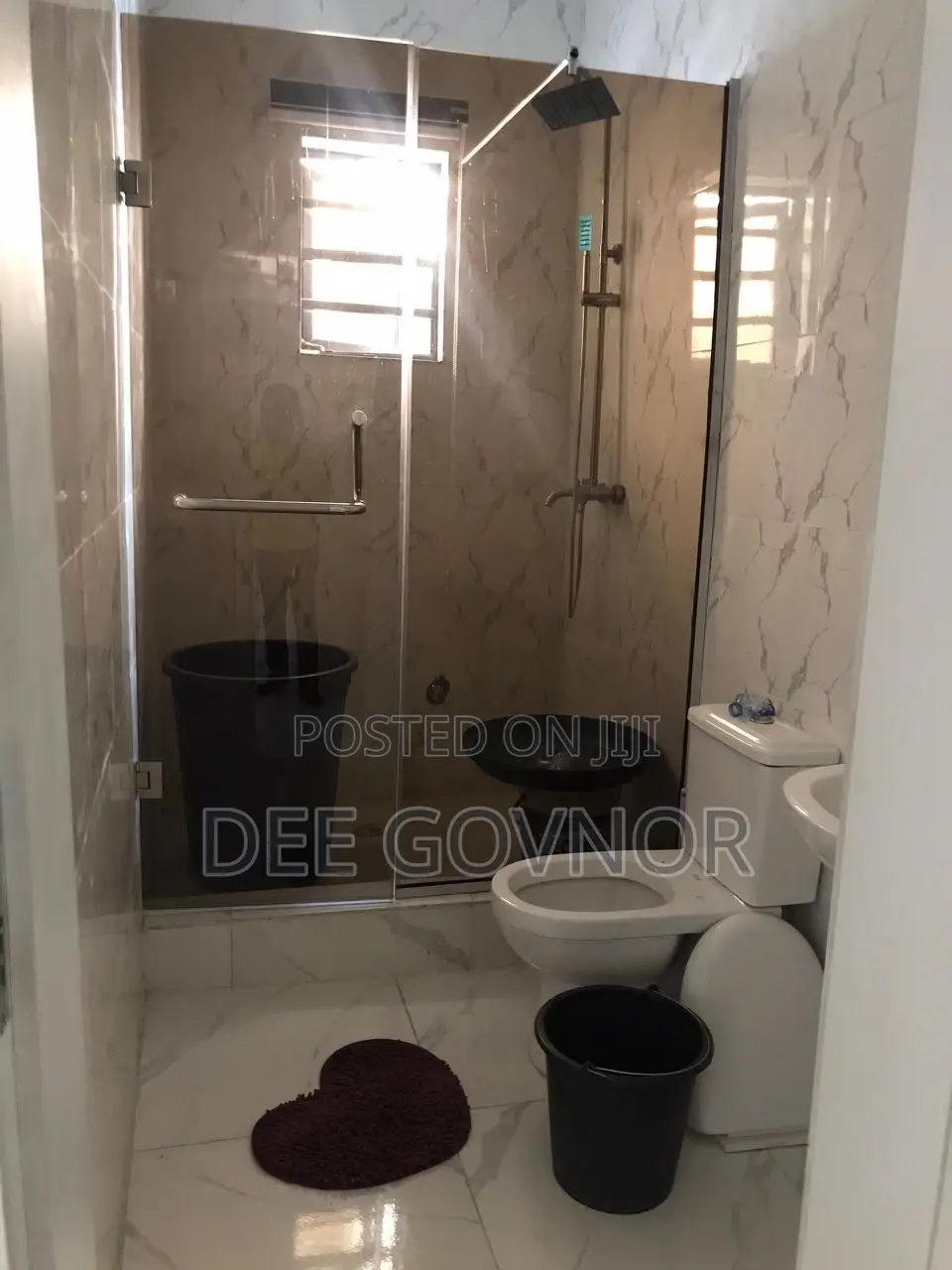 Furnished 3bdrm Townhouse / Terrace in Ikota G R A Estate for rent