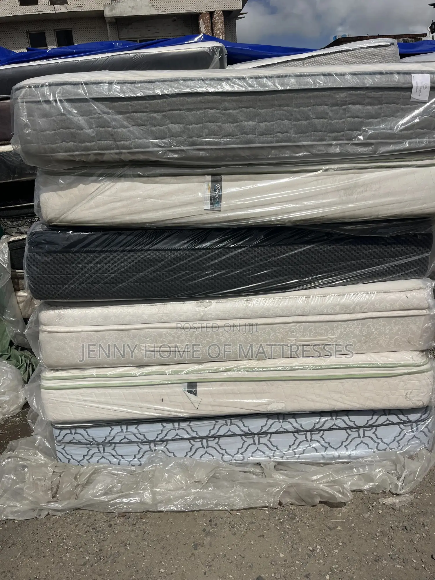 6x6 12 Inches Foreign Hybrid Canadian Mattress
