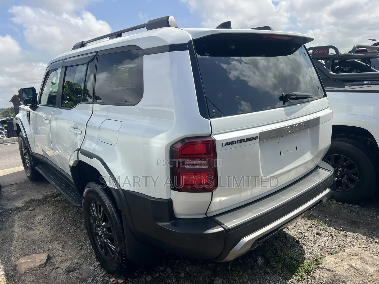 Toyota Land Cruiser 2024 White