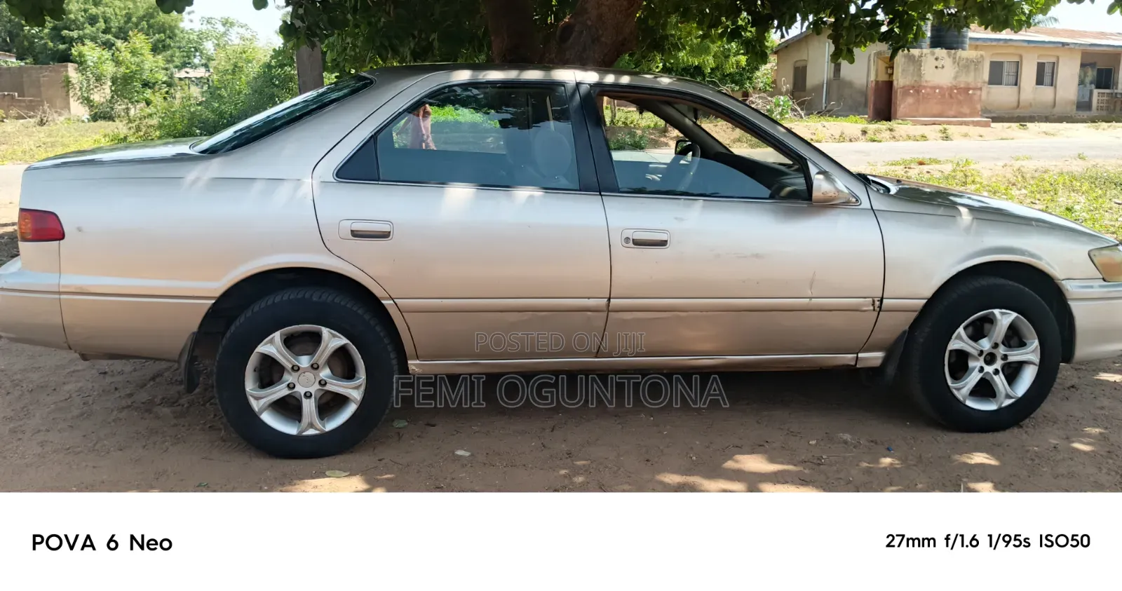 Toyota Camry CE 4dr Sedan (2.2L 4cyl 4A) 2000 Gold