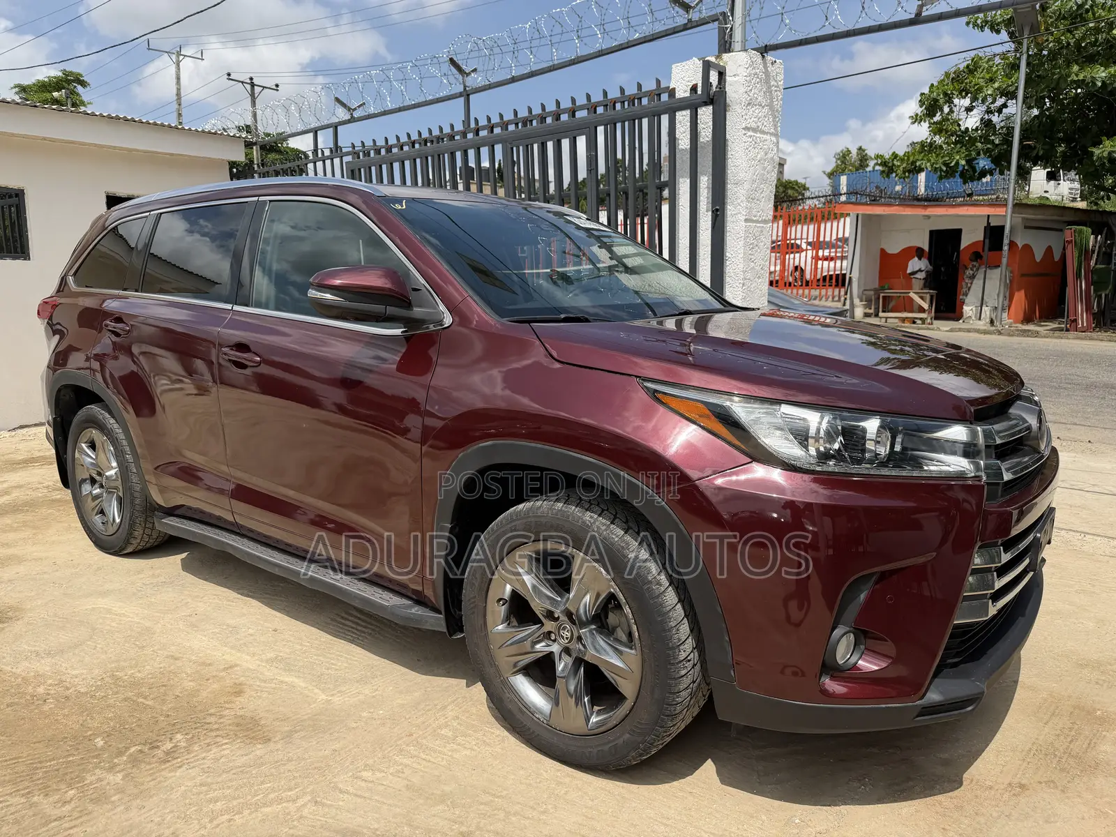 Toyota Highlander Limited 4x4 V6 (3.5L 6cyl 8A) 2017