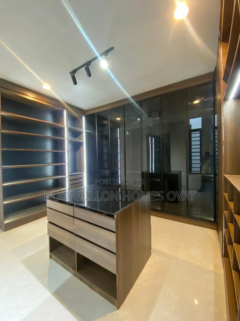 5bdrm Duplex in Orchid Lekki Lagos for sale