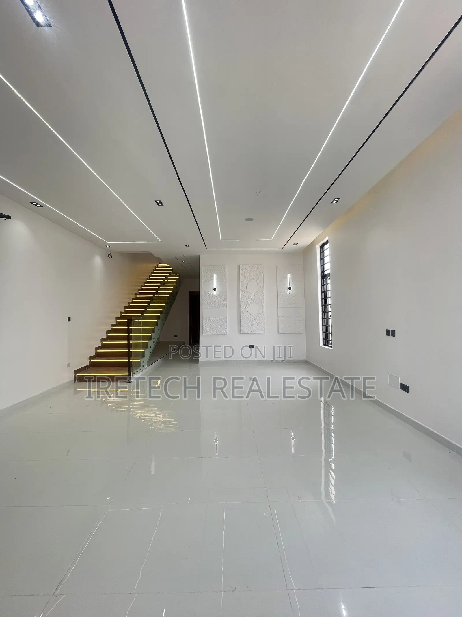 5bdrm Duplex in In A Call To Access, Sangotedo for sale