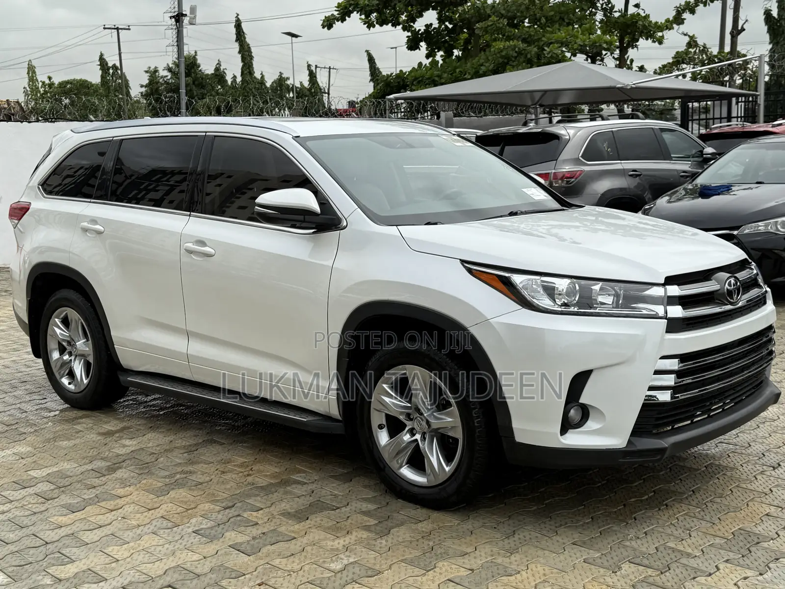 Toyota Highlander Limited 4dr SUV (3.5L 6cyl 6A) 2015 White