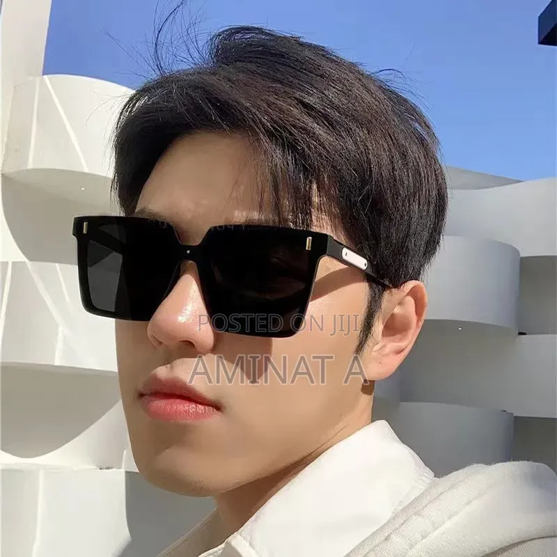 Unisex Full Frame Black Tr Sunglasses