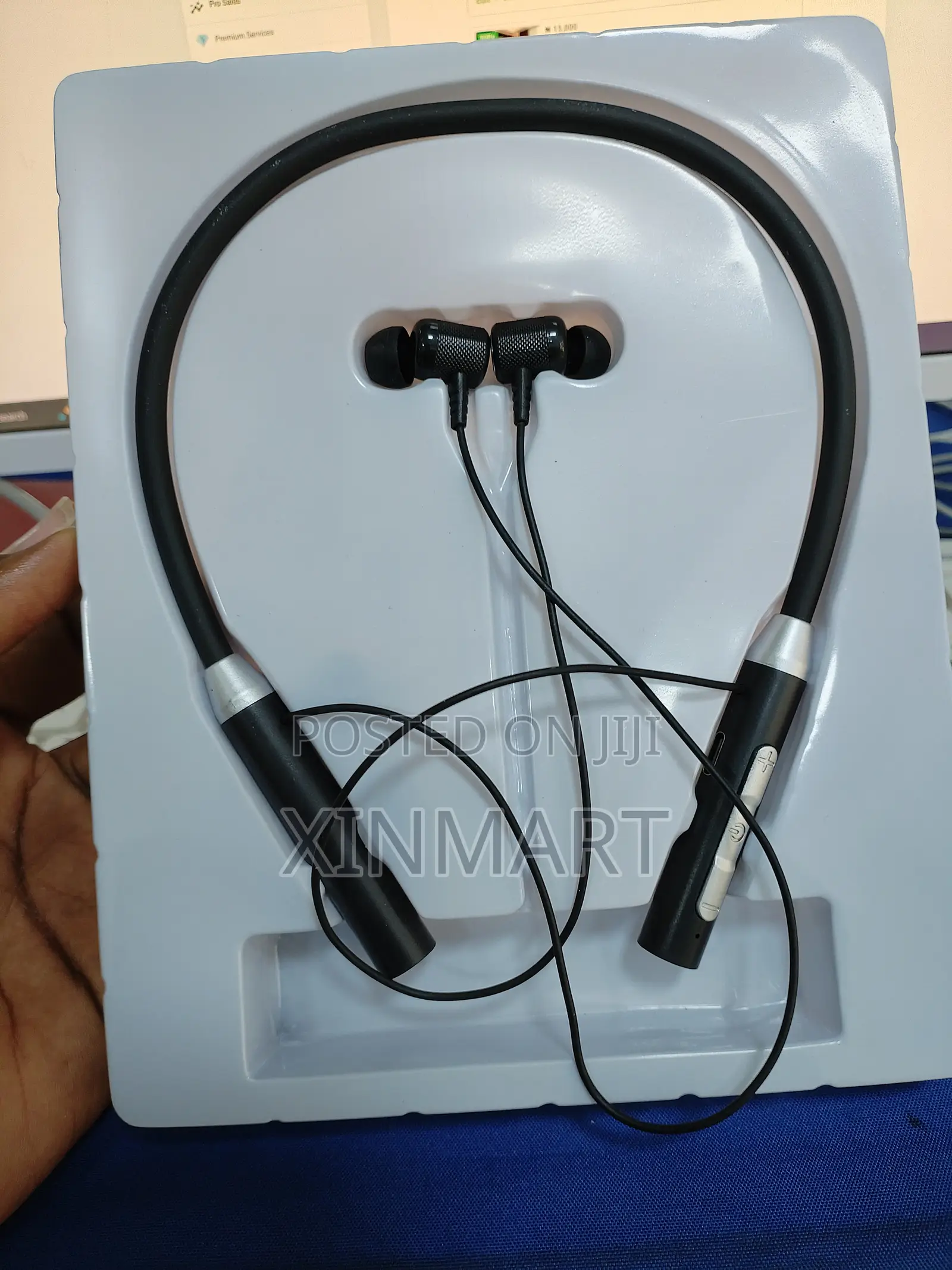 Neckband Earphones